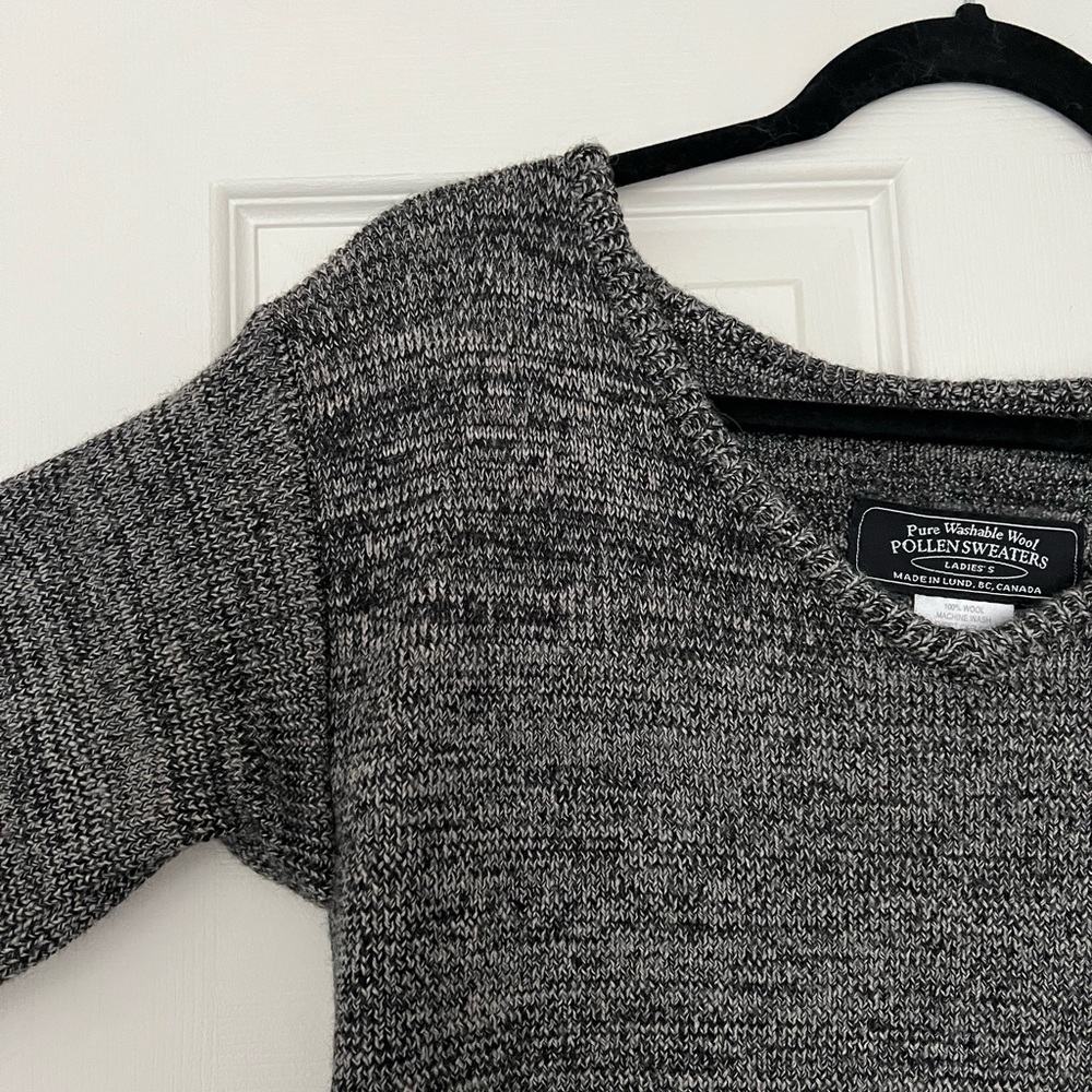 Pollen Sweater (S) *Fits like a M*
